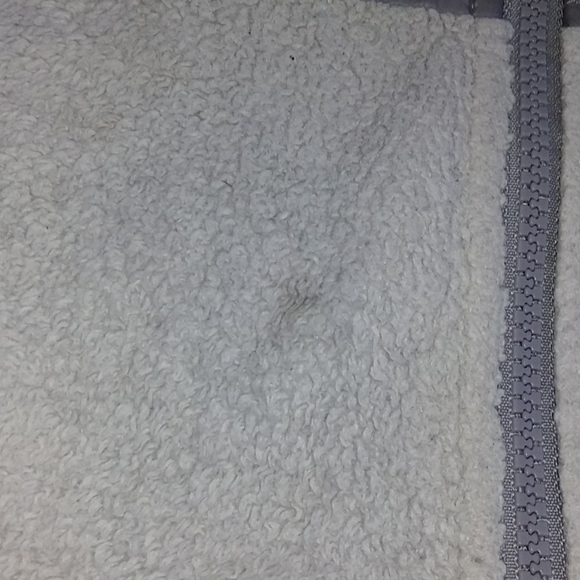 White women's The North Face osito fleece sweater - Picture 4 of 8